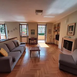  Apartment Casa Castel Italien
